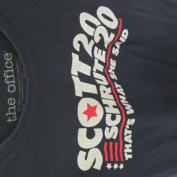 Scott & Schrute 2020 "That's What She Said" Graphic T-Shirt - Picture 5 of 7